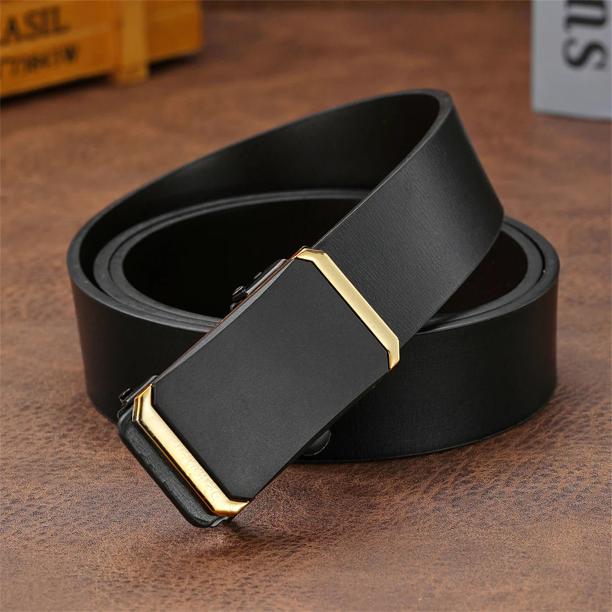New Men's Fashion Automatic Toothless Buckle Leather Belt